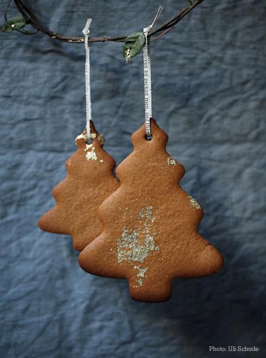 Gingerbread tree decoration for Christmas