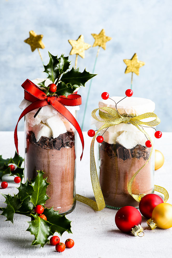 Mason Jar Hot Chocolate DIY Christmas Gifts