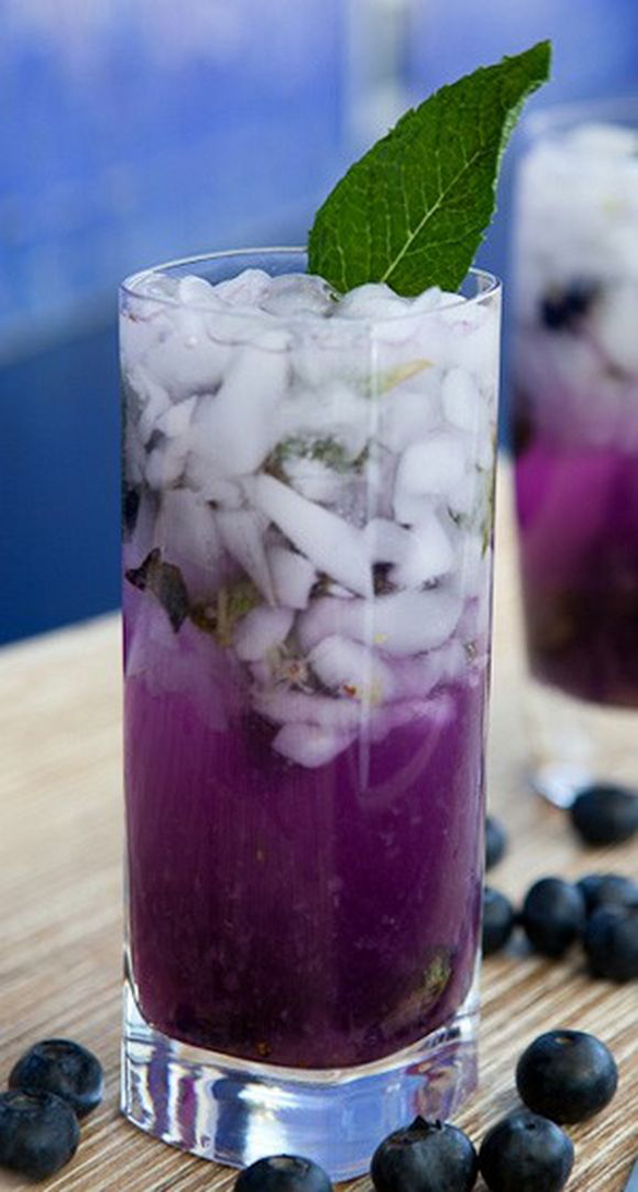 Blueberry Lavender Mojito-cocktail