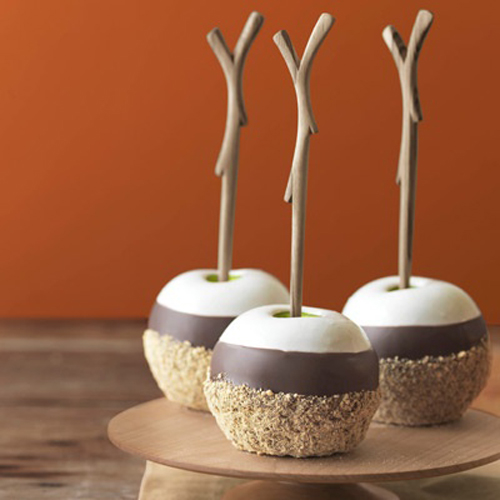 Triple Dipped S'Mores Apples recipe - Country Living