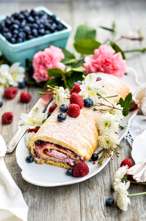 Paleo Berry & Cream Cake Roll