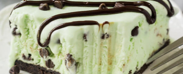 No Churn Mint Chip Ice Cream Cake