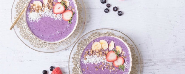 Mixed Berry Smoothie Bowl for Two!