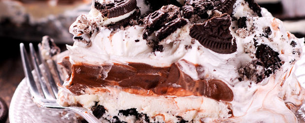 Oreo No Bake Dessert with Cool Whip, Chocolate Pudding and Cream Cheese